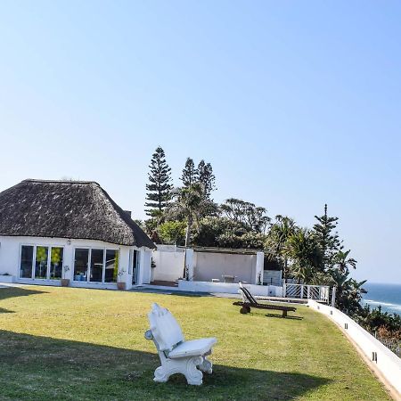 Santorini Guesthouse Amanzimtoti Extérieur photo