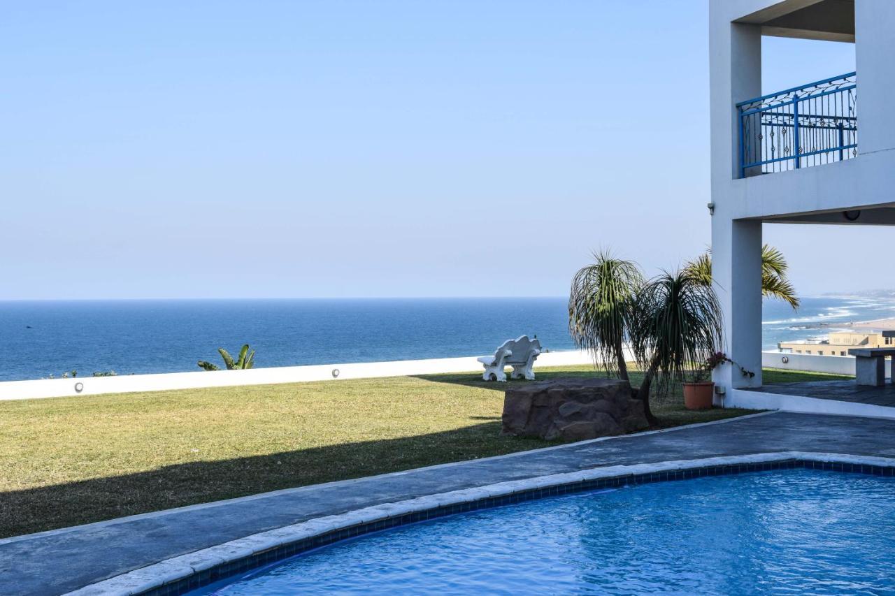 Santorini Guesthouse Amanzimtoti Extérieur photo